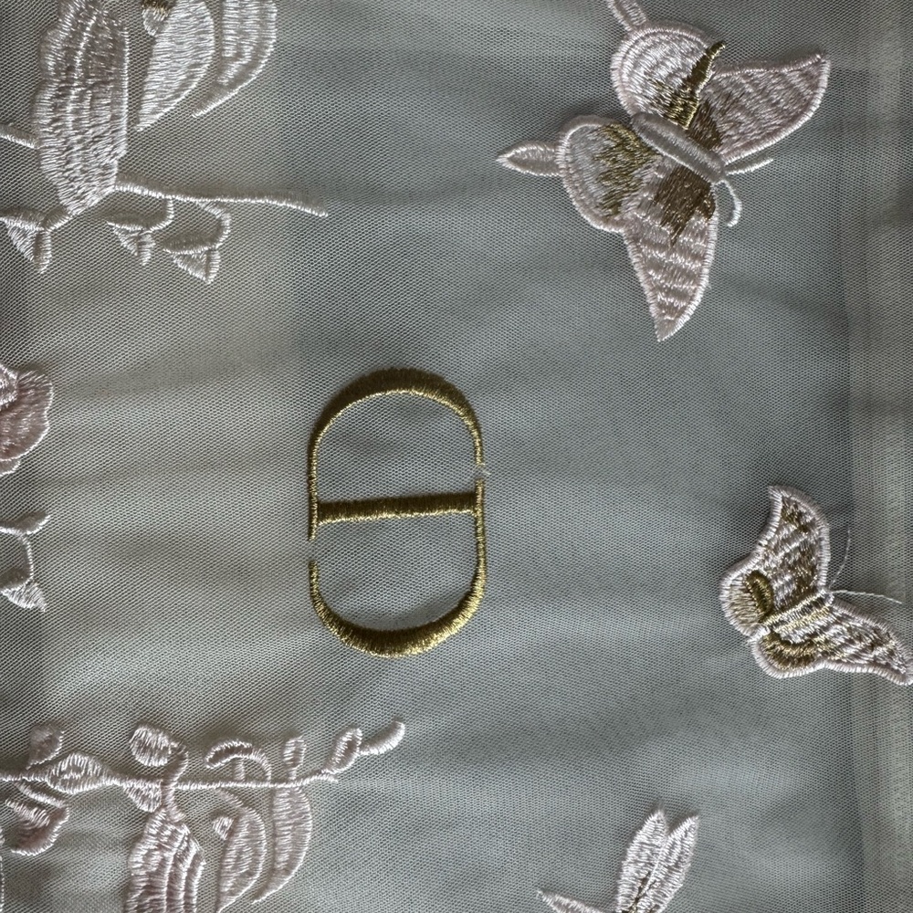 Embroidered VIP gift tote bag - Picture 2 of 4